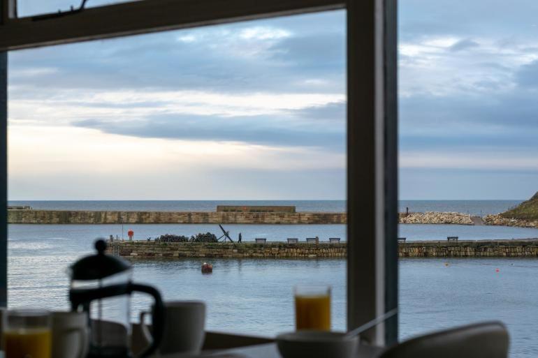 Number 3 Pier Road Apartment Γουίτμπι Εξωτερικό φωτογραφία