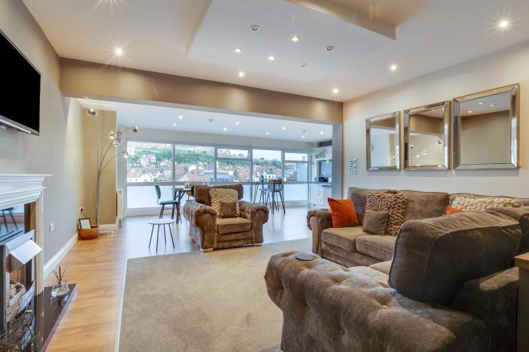 Number 3 Pier Road Apartment Γουίτμπι Εξωτερικό φωτογραφία